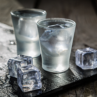 Ako sa vyrába vodka a ktorá chutí Slovákom najviac? 